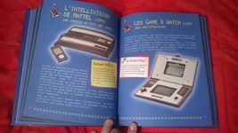 photo d'illustration pour l'article goodie:Completement Geeks - L album de nos souvenirs